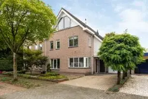 Tussenwoning te koop: Bitterland 13, Corlaer Nijkerk