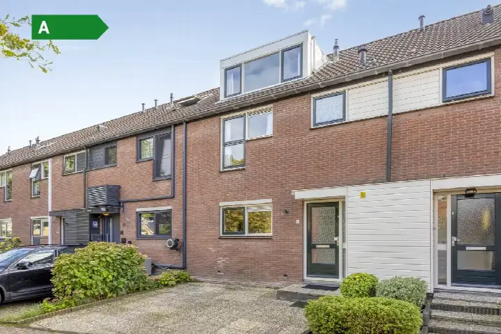 Terraced house for sale: Bitterzoet 8, Reeuwijk-Brug-Oost Reeuwijk
