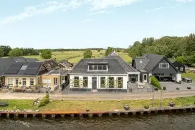 Vrijstaande woning te koop: Blauforlaet 2B, Verspreide huizen Augustinusga Augustinusga