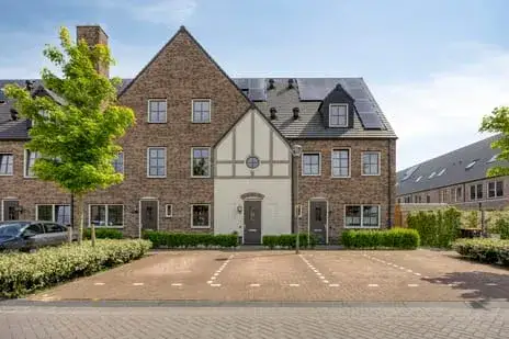 Tussenwoning te koop: Blauwband 112, Triangel Waddinxveen