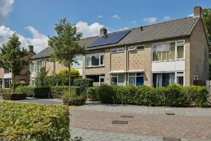 Tussenwoning te koop: Bleekstraat 4, Centrum Vught
