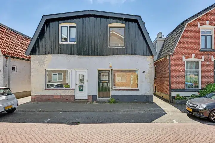 Twee-onder-één-kap te koop: Bleekweg 63, Getfert Enschede