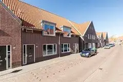 Tussenwoning te huur: Bloemendaalstraat 34, Pathmos Enschede