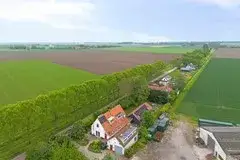Twee-onder-één-kap te koop: Bloemendijk 4, Verspreide huizen in het Westen Dinteloord