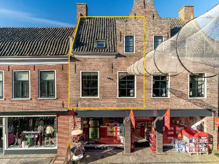 Appartement te koop: Bloemsteeg 4, Binnenstad Elburg