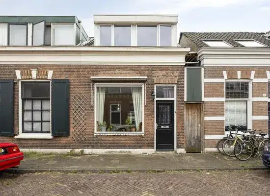 Semi-detached for sale: Bloemstraat 12, Bloemenbuurt Dordrecht