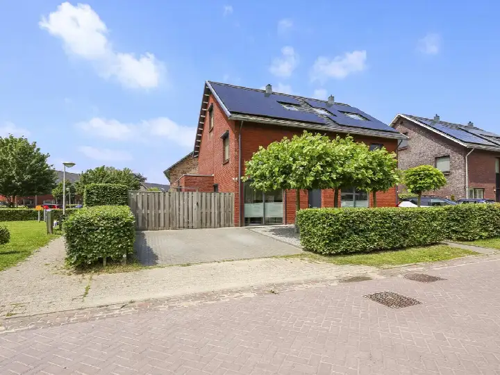 Semi-detached for sale: Bloemstraat 14G, 't Kempke-Bloemstraat Huissen