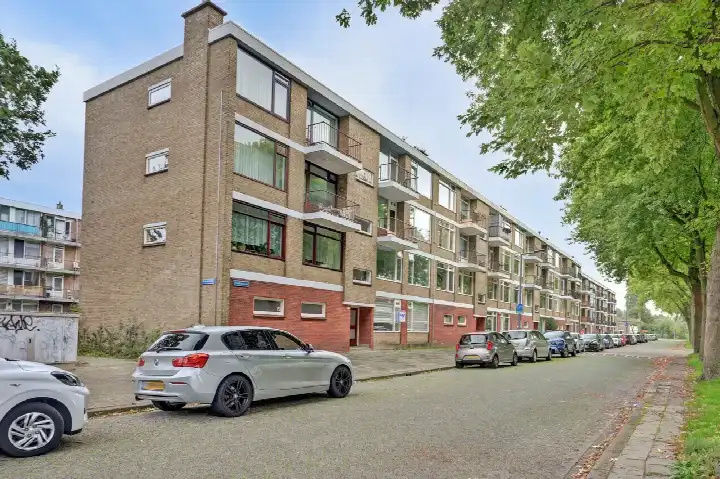 Apartment for sale: boekenrode 10, Zuidwijk Rotterdam