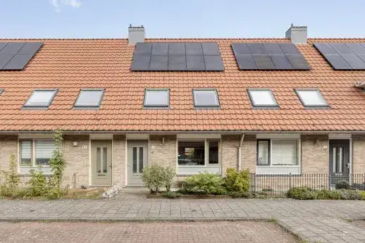 Terraced house for sale: boekweitakker 10, Tolhek Centrumlijn Pijnacker