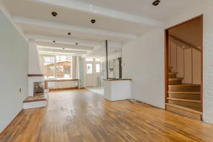 Terraced house for sale: Boekweitstraat 37, Bloemhof Rotterdam