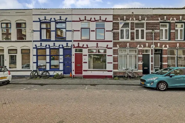 Terraced house for sale: Boelekade 58, Kadenbuurt Gouda