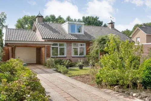 Detached house for sale: Boerhaavelaan 24, Berkum Zwolle