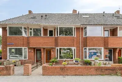 Tussenwoning te koop: Boerhaavestraat 8, Zamenhofpark Leeuwarden