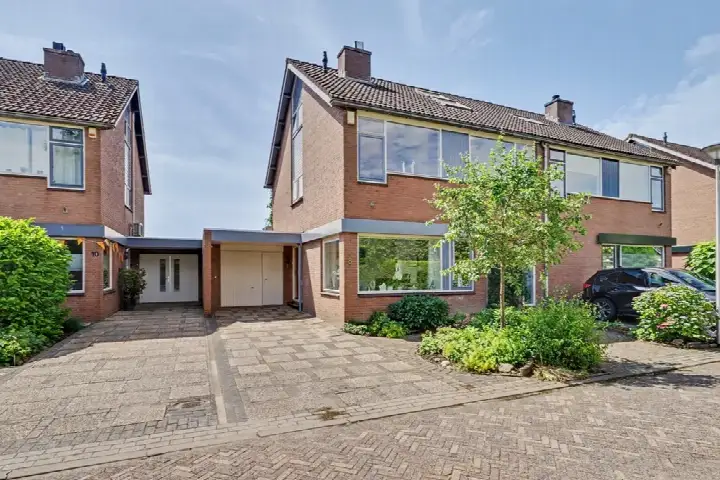 Tussenwoning te koop: Boeylaan 8, Drossaardsbuurt Leerdam