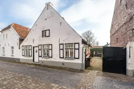 Twee-onder-één-kap te koop: Bogenstraat 18, Thorn Thorn