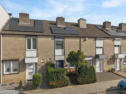 Tussenwoning te koop: Bokstraat 26, Pronsebroek Heerlen