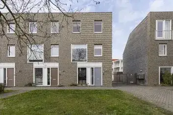 Hoekwoning te koop: Bonairestraat 16, Indische buurt Groningen