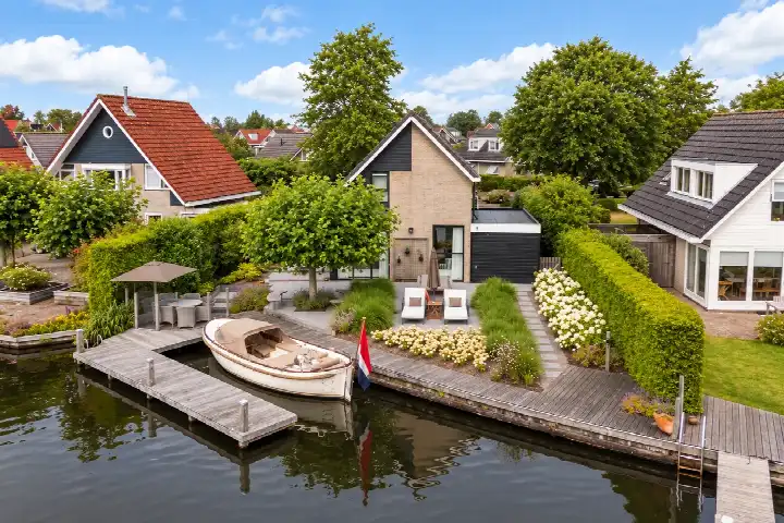 Vrijstaande woning te koop: Bongel 32, Terherne Terherne