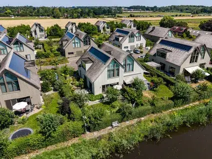 Twee-onder-één-kap te koop: Boomgaard 6, Buitengebied Voorschoten
