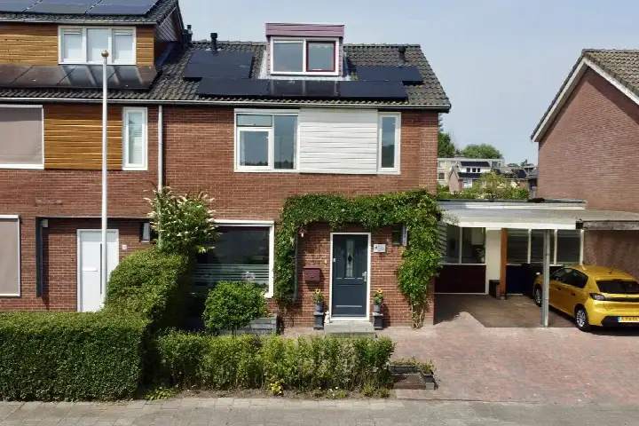 Tussenwoning te koop: Boraxstraat 147, Vinkhuizen-Zuid Groningen