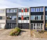 Terraced house for sale: Borggrevelanden 49, Stroinkslanden-Zuid Enschede