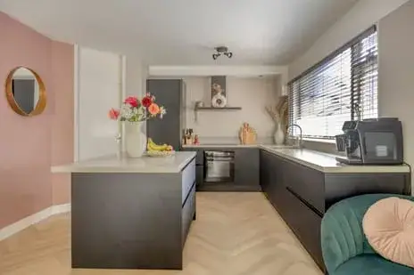 Terraced house for sale: Boris Pasternak-erf 39, Pearl Buck-erf en omgeving Dordrecht