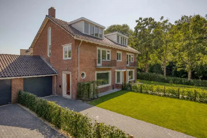 Woning te koop: Borssenburg 3, Kruiskerkbuurt Amstelveen