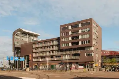 Appartement te koop: Bos en Lommerplein 228, Bosleeuw Amsterdam