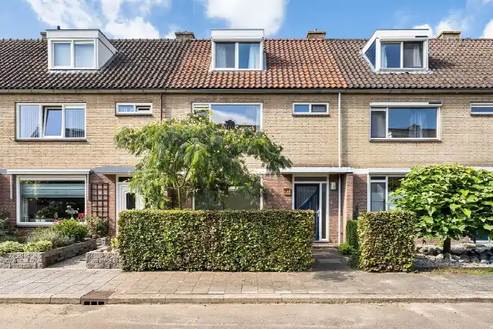 Terraced house for sale: Bosboom Toussaintstraat 23, Wipstrik-Noord Zwolle