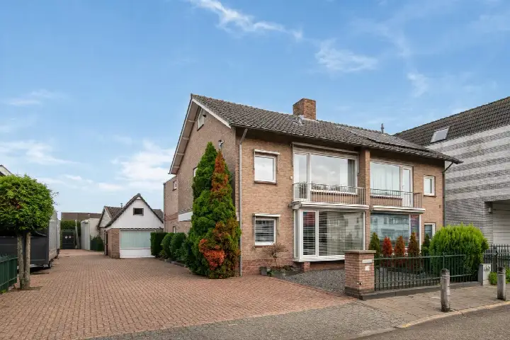 Semi-detached for sale: Boschdijk 926, Achtse Barrier-Gunterslaer Eindhoven