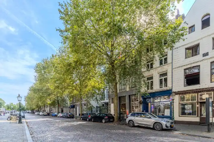Apartment for sale: Boschstraat 68C02, Statenkwartier Maastricht