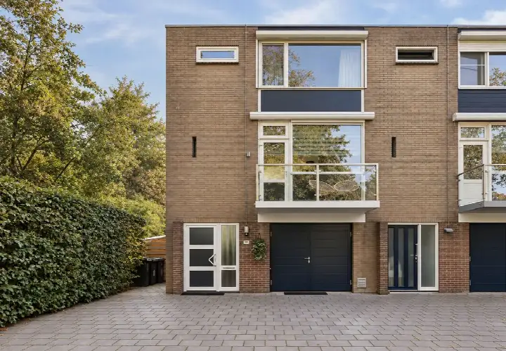 Corner house for sale: Bosdijklaan 13, Goes-Oost Goes