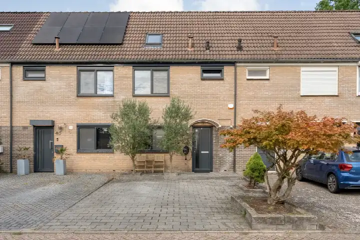 Tussenwoning te koop: Boskamphoek 38, Helmerhoek-Zuid Enschede