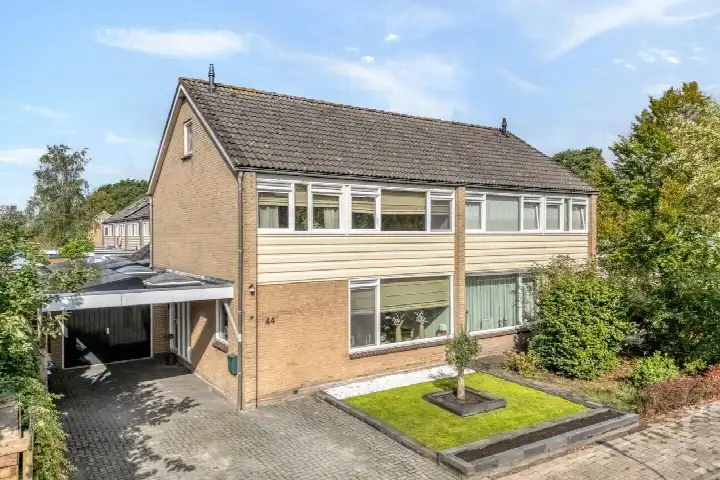 Semi-detached for sale: Boslaan 44, Zuidwolde kern Zuidwolde