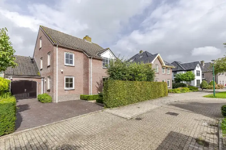 Detached house for sale: Bosmeer 21, Meren Houten