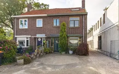 Twee-onder-één-kap te koop: Bosscheweg 234, Ind.terrein Loven Zuid Tilburg