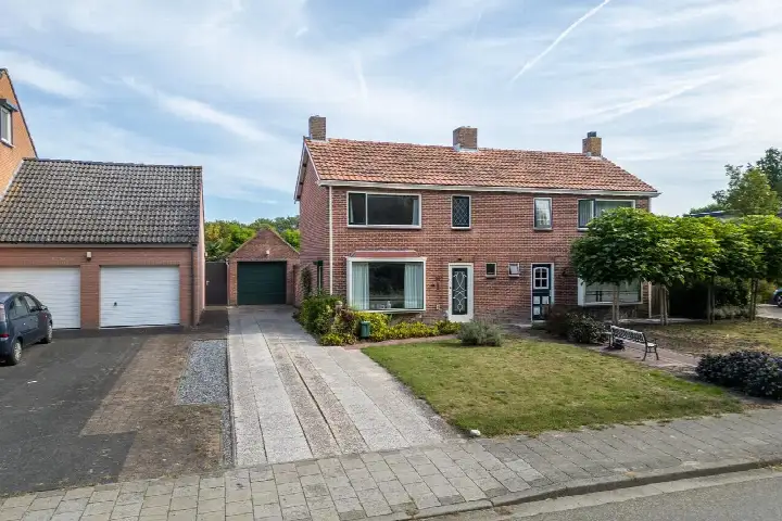 Semi-detached for sale: Bossestraat 34A, Stoppeldijk Vogelwaarde