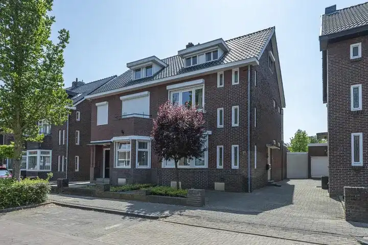Semi-detached for sale: Bosstraat 21, Nulland Kerkrade