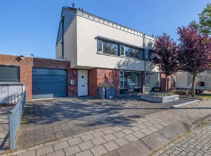 Tussenwoning te koop: Bosven 304, 't Ven West Veghel