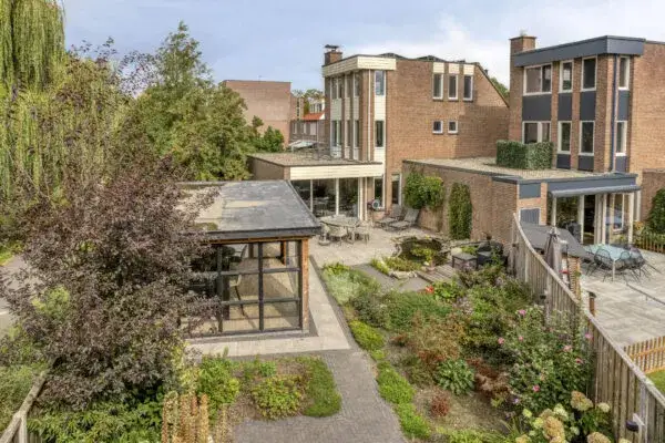Corner house for sale: Boswachtersveld 326, Matenveld Apeldoorn