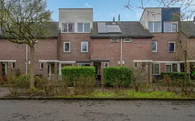 Terraced house for sale: Bottemaheerd 35, Beijum-West Groningen