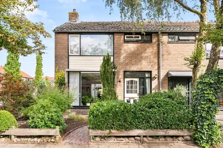 Semi-detached for sale: Boumanlaan 1, Otterlo dorp Otterlo