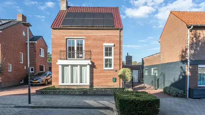 Vrijstaande woning te koop: Bouwbergstraat 52, Schinveld Schinveld