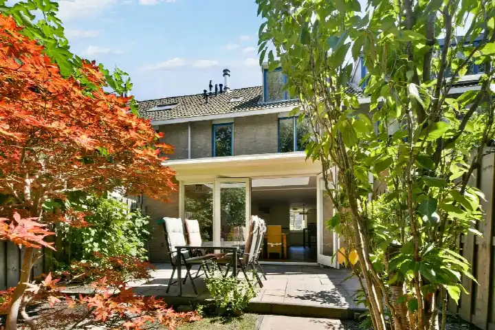 Terraced house for sale: Bouwmeester 29, Beroepenbuurt Amstelveen