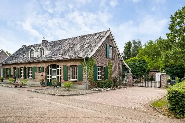 Twee-onder-één-kap te koop: Boven Boukoul 4, Boukoul Swalmen
