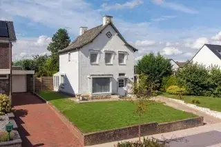 Detached house for sale: Bovenstraat 18, Limbricht Limbricht