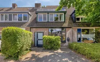 Tussenwoning te koop: Brabanthoeven 155, Sparrenburg Rosmalen