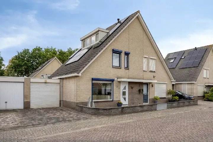 Tussenwoning te koop: Brabanthof 28, Rijpelberg-Oost Helmond