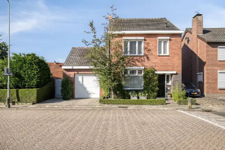 Detached house for sale: Brachterweg 38, Op de Heide Tegelen