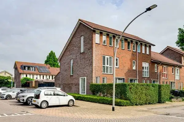 Hoekwoning te koop: Bramengaarde 184, Volgerlanden-West Hendrik-Ido-Ambacht